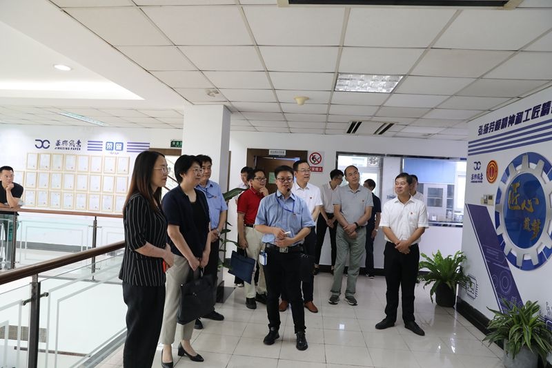省总工会副主席张卫华莅临我司调研新时代工业工人步队建设刷新事情_公司新闻_新闻中心_门徒娱乐