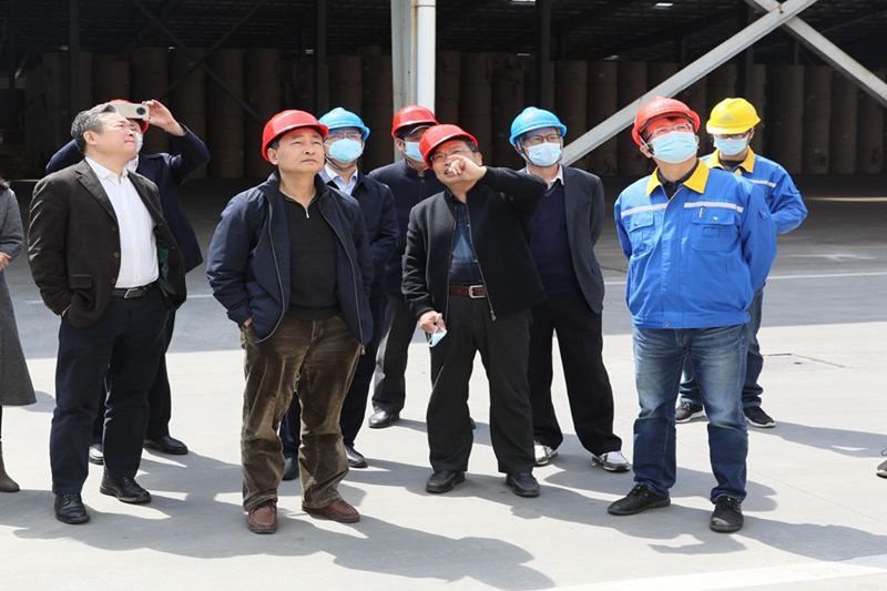 生态情形部科财司副司长付川一行考察由门徒娱乐纸业肩负的国家科技重大专项树模工程_公司新闻_新闻中心_门徒娱乐