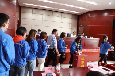 门徒娱乐纸业工会第七届会员代表大会圆满举行